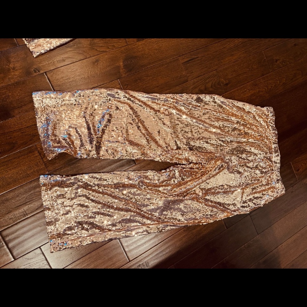 City Chic Rose Gold Sequin pants suit 20 - Picture 8 of 14